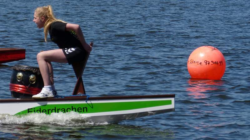 Drachenboot-Anführerin
