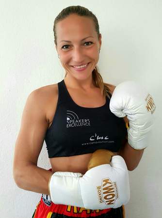 Teamevent mit Boxweltmeisterin Ramona Kühne