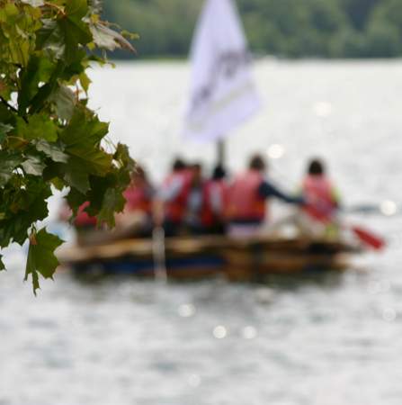 Floßbauchallenge „Auf zu neuen Ufern“