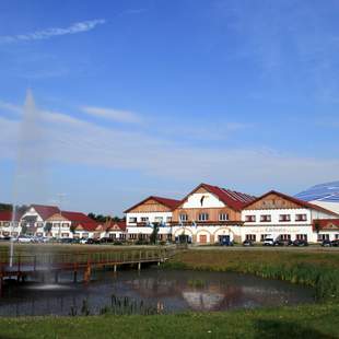 alpincenter und Van der Valk Hotel Hamburg-Wittenburg