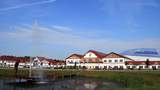 alpincenter und Van der Valk Hotel Hamburg-Wittenburg