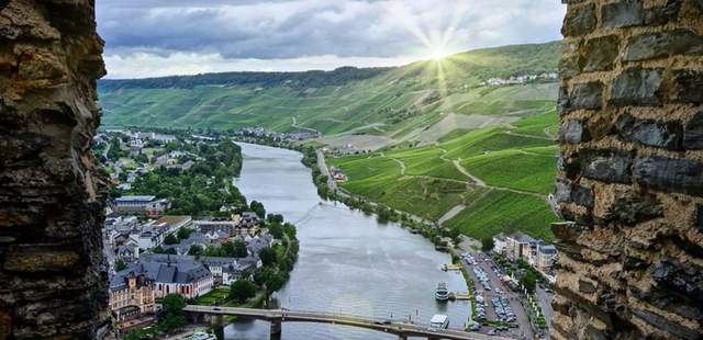 Wein & Flöße: Abenteuer an der Mosel