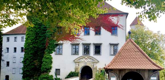 Ein echtes niederbayerisches Grafenschloß im Markt Ortenburg im Landkreis Passau