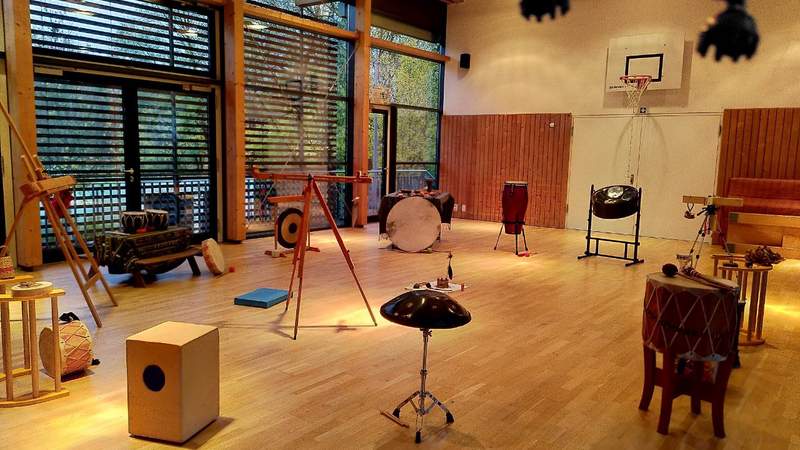 Pavillon1 Team - Kommunikation mit Percussion
