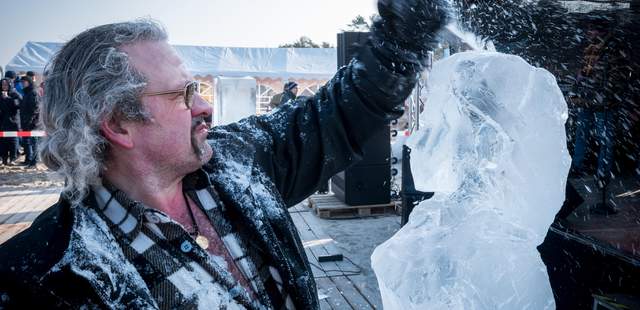 Eisbildhauer Eislbildhauer
