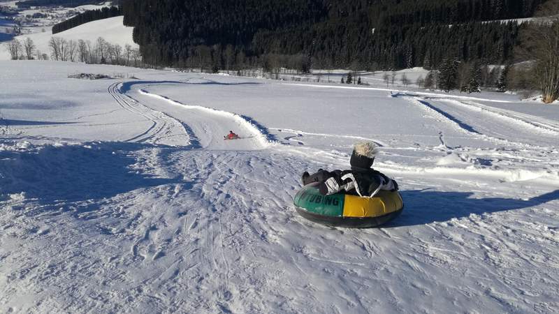 Winter-Rodelgaudi mit Snowtubing