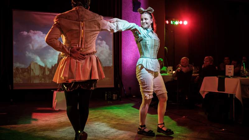 Dinner, Theater, Show, Weihnachtsfeier, Galaabend, Firmenfeier, Theaterdinner, Events, Krimi, Komödie, Lachen, lustig