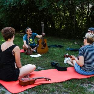 Ukulele_Workshop_Teamaktion_Teamevent_Musik-Teamaktion