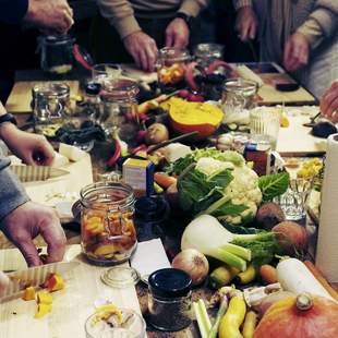 Wildpflanzen Spaziergang mit Workshop & Lunch