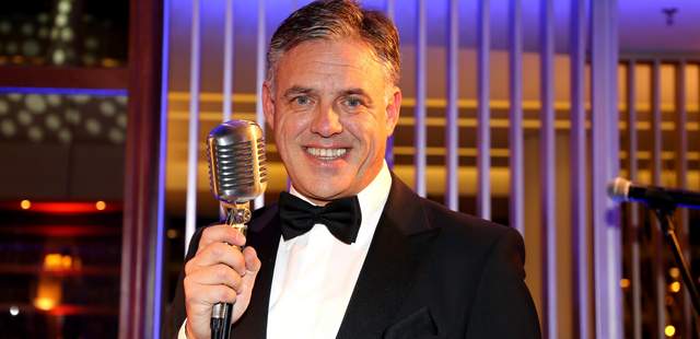 Entertainer Marco Boesen Marco Boesen sings Sinatra