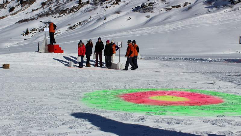 Kickoff Event in den Bergen mit Winter Games