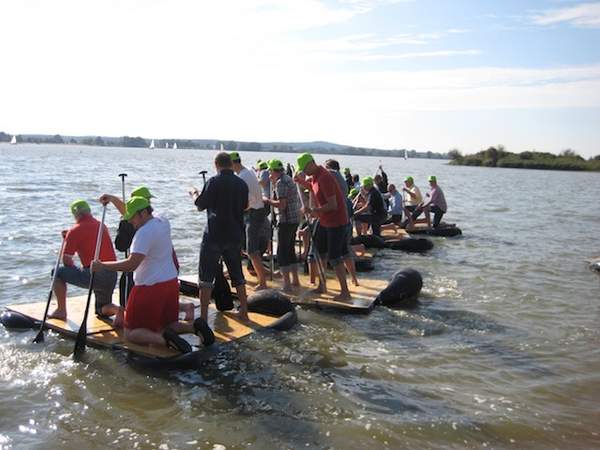 Abenteuer Floßbau und Grillen