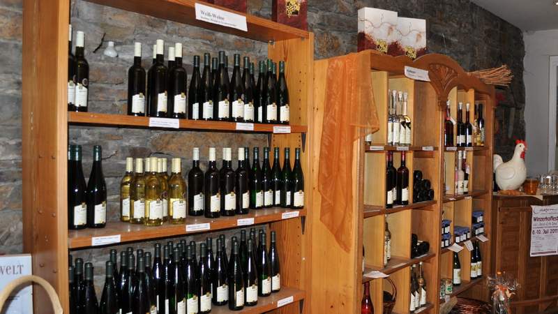 Weinprobe beim Winzer an der Mosel