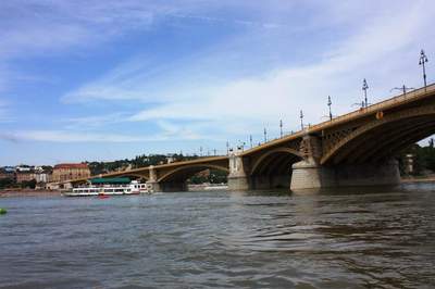 Incentive Reise Gruppenreise Ungarn Budapest Brücke