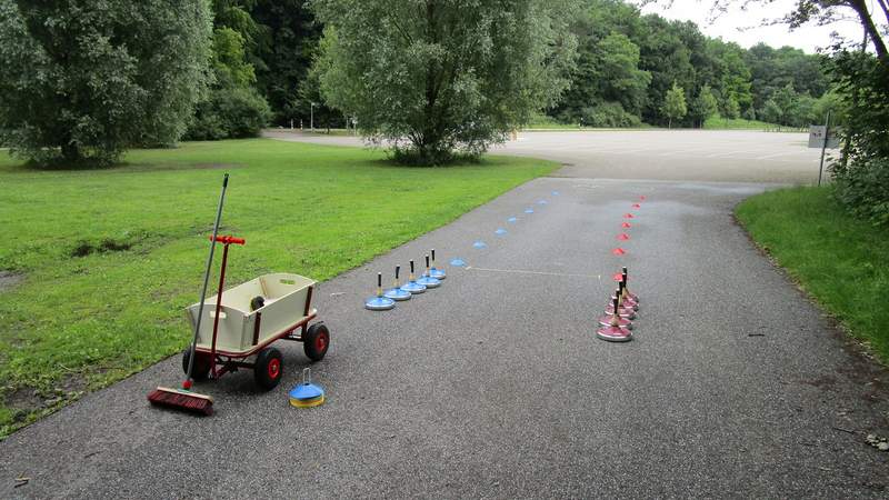 Eisstockschießen auf Asphalt – mobil