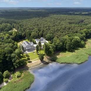 Schloss Manowce | Tagungen an der Ostsee