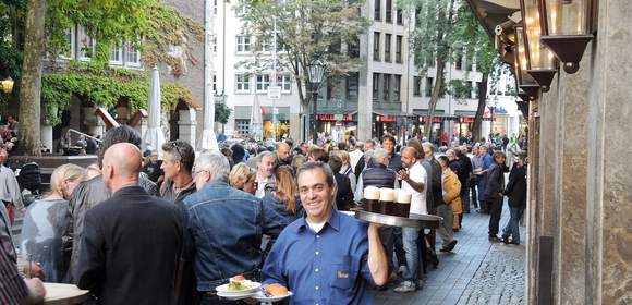 Kurztrip mit Partyschifffahrt nach Düsseldorf