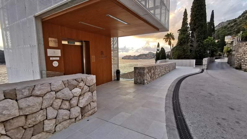 Eingang zur Villa Dubrovnik Villa Dubrovnik