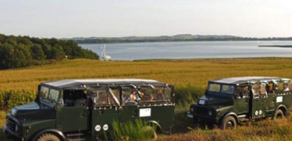 Rügen erleben mit dem Oldtimer HANOMAG