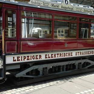 Reisen wie um 1900 – Historische Straßenbahn