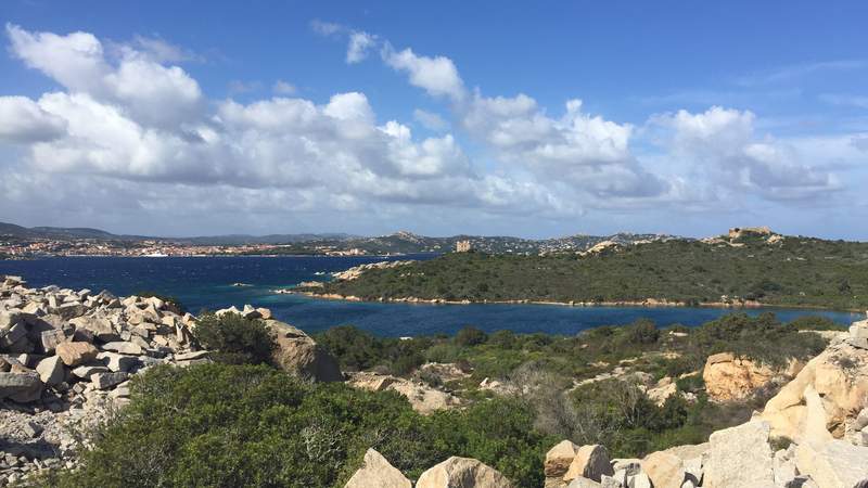 Verträumte Buchten und Strände auf Sardinien