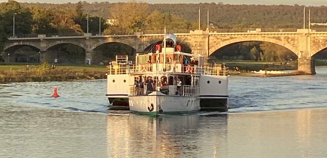 Event & Partyschiff Frankfurt I 250 Pax. max. Event & Partyschiff Frankfurt I 250 Pax. max.
