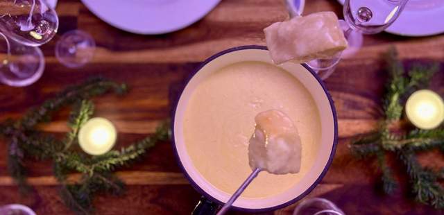 Uriger Fondue-Abend fürs ganze Team