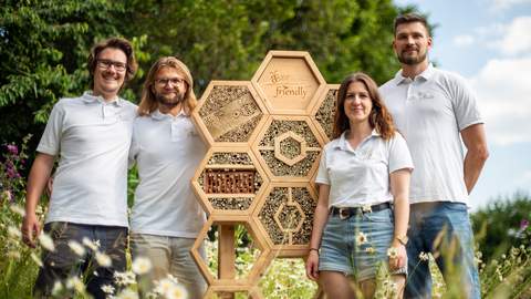 Bee friendly Gruppenbild