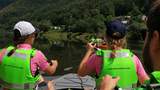 Mit dem Schlauchboot Fun genießen Rafting