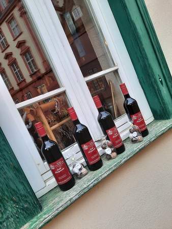 Nachts im Schloss, Wein & Schokolade