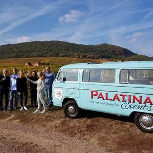 Weingut-Tour mit dem Pfälzer Oldtimerbus