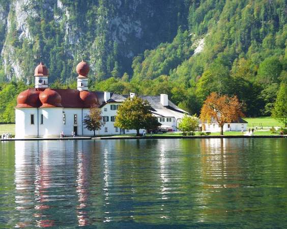 Bayerische Hüttenabende am Fuße des Watzmanns