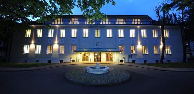 Hotel DER LINDENHOF - Eingang