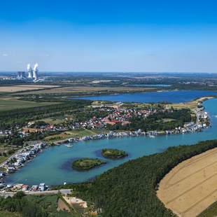 Großes Partyfloß mieten am Hainer See (4h)