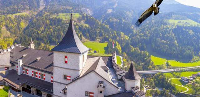 Firmenfeier im Mittelalter Stil