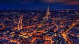 Der Eiffelturm ist das Wahrzeichen von Paris
