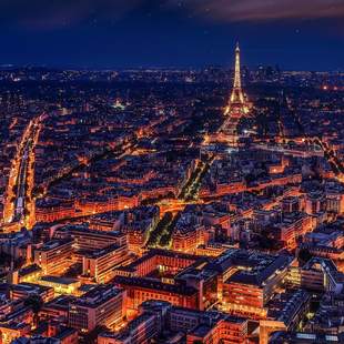 Der Eiffelturm ist das Wahrzeichen von Paris