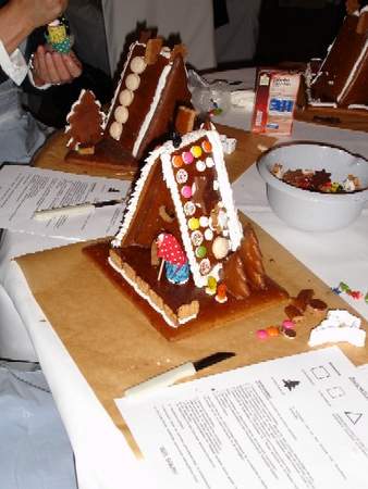 Wir bauen ein Lebkuchenhaus