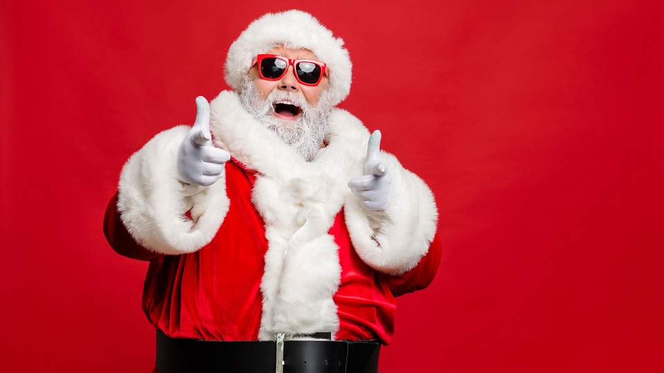 Weihnachtsmann mit Sonnenbrille