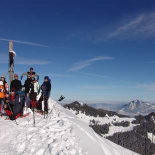 Schneeschuhwandern in den Allgäuer Alpen Schneeschuhwandern in den Allgäuer Alpen