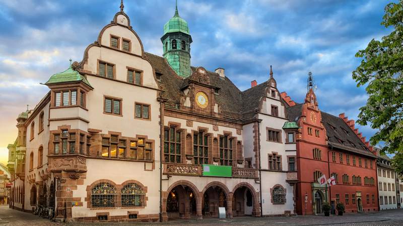 Freiburg spannende Schnitzeljagd im Team