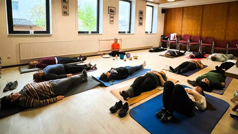 Klangentspannung, Achtsamkeit, Meditation, Stressabbau