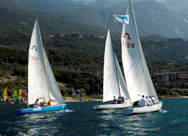 Soling Soling-Segeln mit Skipper