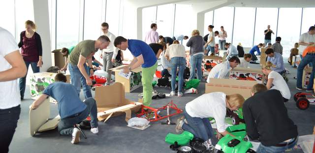 WEIHNACHTSFEIER: SOCIAL EVENT