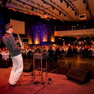 #Saxophon, #DJ, #Hintergrundmusik #Sportveranstaltungen