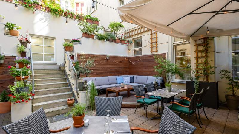Summer BBQ im Hofgarten open Air