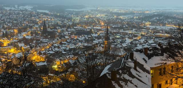 Vogelperspektive über Wernigerode im Winter Winterblikck über die Dächer von Wernigerode
