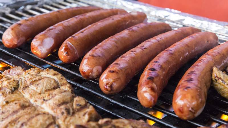 leckere Würstchen vom Grill