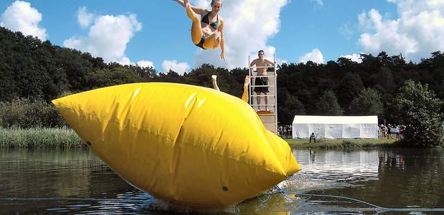 Blob, Blobbing, Wasserkatapult in Rostock