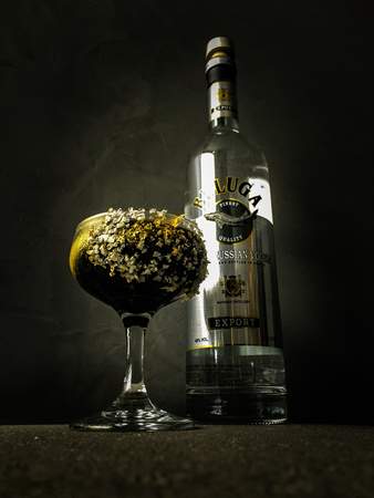 Eleganter Vodka Cocktail Cocktail Catering mit mobiler Cocktailbar